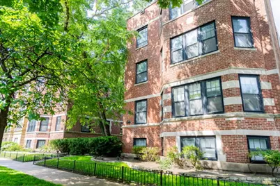 728 1/2 Hinman Avenue #2S, Evanston, IL 60202 - Photo 1