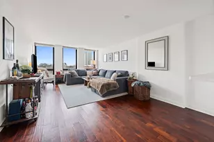 1660 N La Salle Dr, Chicago, IL 60614 - Photo 2