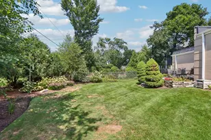 846 Wagner Rd, Glenview, IL 60025 - Photo 30