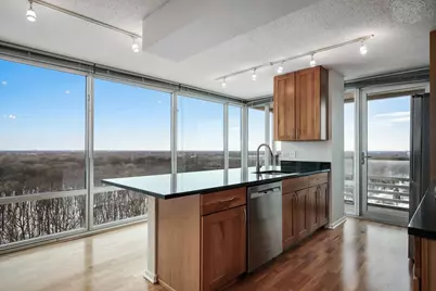 9725 Woods Drive #1502, Skokie, IL 60077 - Photo 8