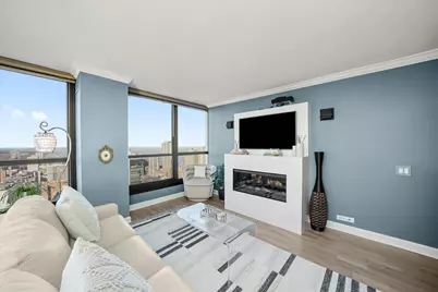 1030 N State Street #34B, Chicago, IL 60610 - Photo 10