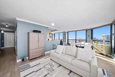 1030 N State Street #34B, Chicago, IL 60610 - Photo 12