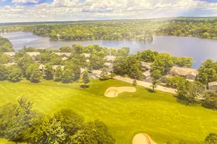 529 White Oak Ln, Lake Barrington, IL 60010 - Photo 32