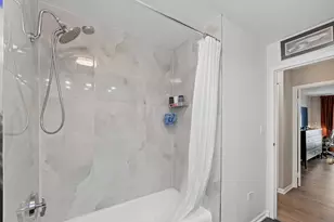 6033 N Sheridan Rd, Chicago, IL 60660 - Photo 18