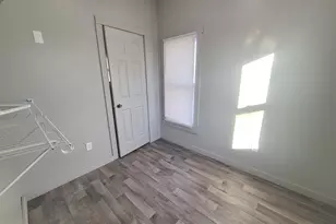 533 Deleon St, Ottawa, IL 61350 - Photo 10