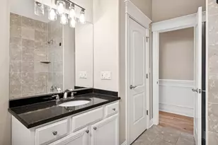 [Address not provided], Chicago, IL 60645 - Photo 20