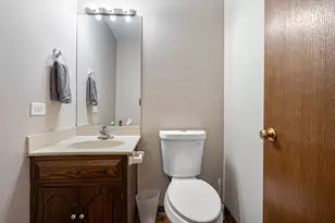 10567 Waterford Dr, Westchester, IL 60154 - Photo 26