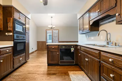 10567 Waterford Drive, Westchester, IL 60154 - Photo 14