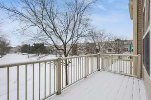 836 Lewisburg Ln, Aurora, IL 60504 - Photo 26