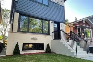 1638 N Hamlin Ave, Chicago, IL 60647 - Photo 2