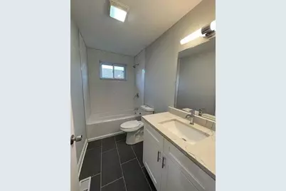 1638 N Hamlin Avenue, Chicago, IL 60647 - Photo 28