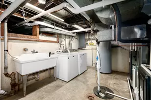 9024 Karlov Ave, Skokie, IL 60076 - Photo 26