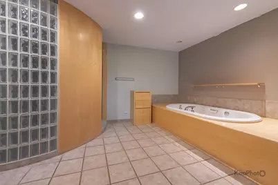 913 W Van Buren Street #1A, Chicago, IL 60607 - Photo 28