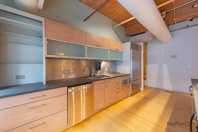 913 W Van Buren Street #1A, Chicago, IL 60607 - Photo 18