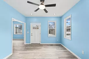 108 S 1st St, Chatsworth, IL 60921 - Photo 6