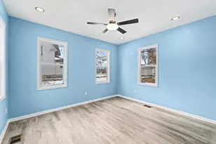 108 S 1st St, Chatsworth, IL 60921 - Photo 4