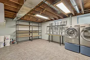 586 N 7th Ave, Des Plaines, IL 60016 - Photo 24