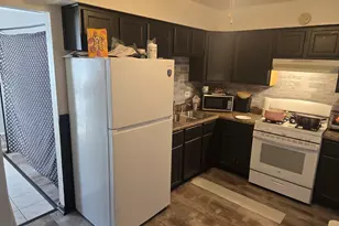 173 Williamsburg Rd, Country Club Hills, IL 60478 - Photo 2