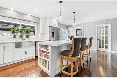 25W313 Mayflower Avenue, Naperville, IL 60540 - Photo 4