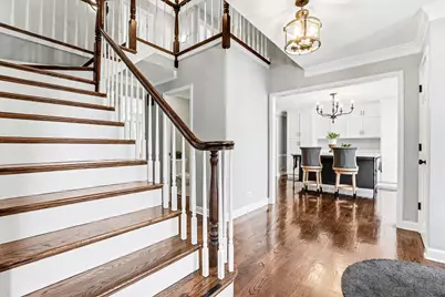 25W313 Mayflower Avenue, Naperville, IL 60540 - Photo 2