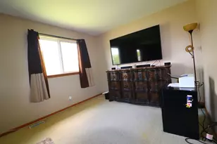 18 Forest Wood Ln, Park Forest, IL 60466 - Photo 22