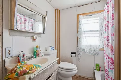 529 N 5th Street N, Savanna, IL 61074 - Photo 6