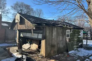 9606 S Natoma Ave, Oak Lawn, IL 60453 - Photo 4