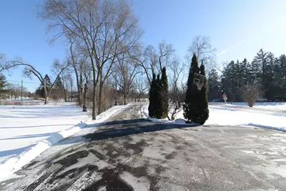 107 S River Road, McHenry, IL 60051 - Photo 34