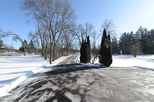 107 S River Rd, McHenry, IL 60051 - Photo 34