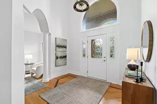 4001 Washington St, Downers Grove, IL 60515 - Photo 2
