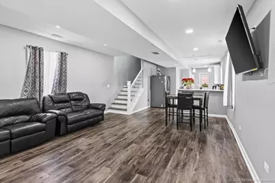 12531 S Honore Street, Calumet Park, IL 60827 - Photo 4