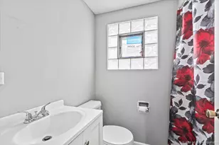 12531 S Honore St, Calumet Park, IL 60827 - Photo 16