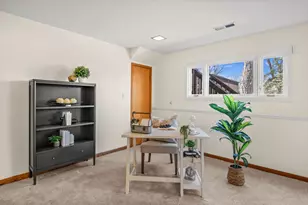 611 Clover Ct, Naperville, IL 60540 - Photo 30