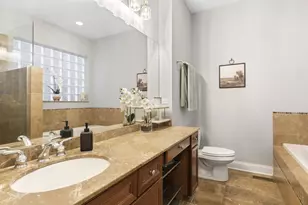 [Address not provided], Chicago, IL 60622 - Photo 12