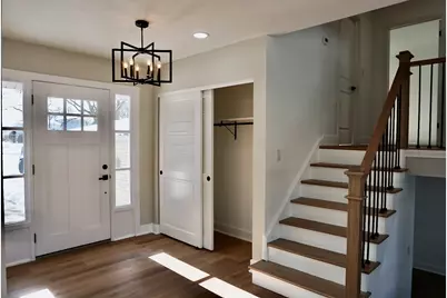 2018 E Ivy Lane, Mount Prospect, IL 60056 - Photo 2