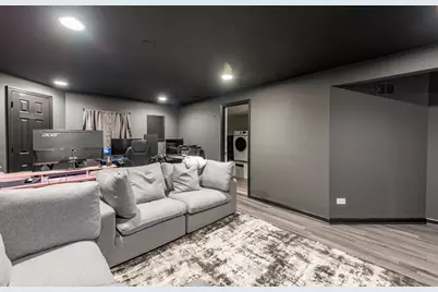 423 Windridge Drive, Round Lake Park, IL 60073 - Photo 28