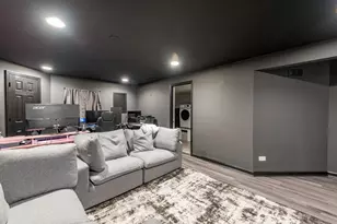 423 Windridge Dr, Round Lake Park, IL 60073 - Photo 28