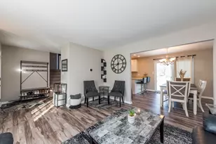 423 Windridge Dr, Round Lake Park, IL 60073 - Photo 6