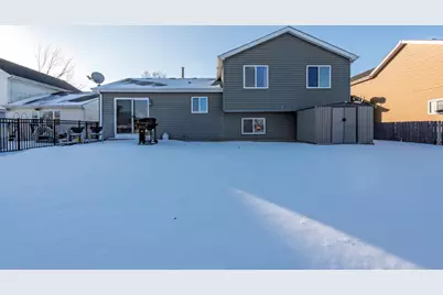 423 Windridge Drive, Round Lake Park, IL 60073 - Photo 32