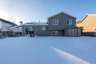 423 Windridge Dr, Round Lake Park, IL 60073 - Photo 32