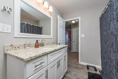 423 Windridge Drive, Round Lake Park, IL 60073 - Photo 18