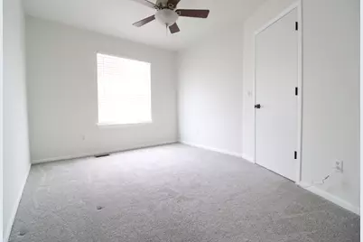 774 Hyacinth Lane, Dekalb, IL 60115 - Photo 12