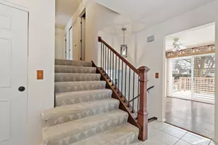 1021 Abbey Dr, Crystal Lake, IL 60014 - Photo 10