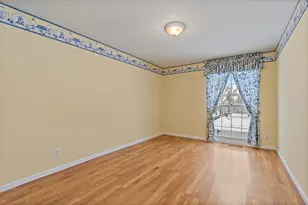 1021 Abbey Dr, Crystal Lake, IL 60014 - Photo 18