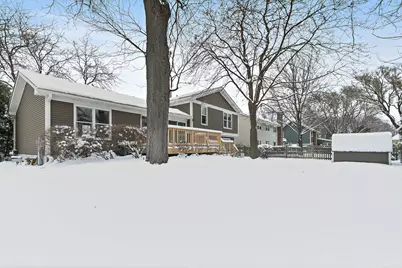 1021 Abbey Drive, Crystal Lake, IL 60014 - Photo 26