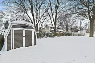 1021 Abbey Dr, Crystal Lake, IL 60014 - Photo 28