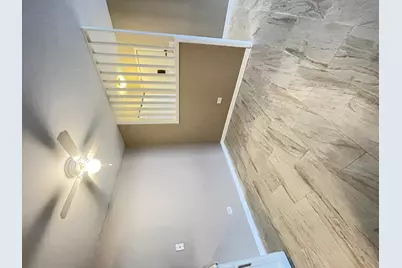 1035 Higgins Quarters Drive #4-205, Hoffman Estates, IL 60194 - Photo 6