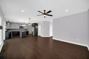 6532 W 112th St, Worth, IL 60482 - Photo 6