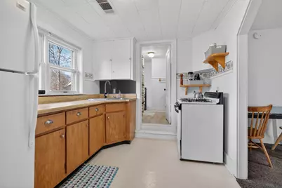 530 E Main Street, Morris, IL 60450 - Photo 18