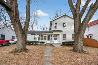 530 E Main Street, Morris, IL 60450 - Photo 1
